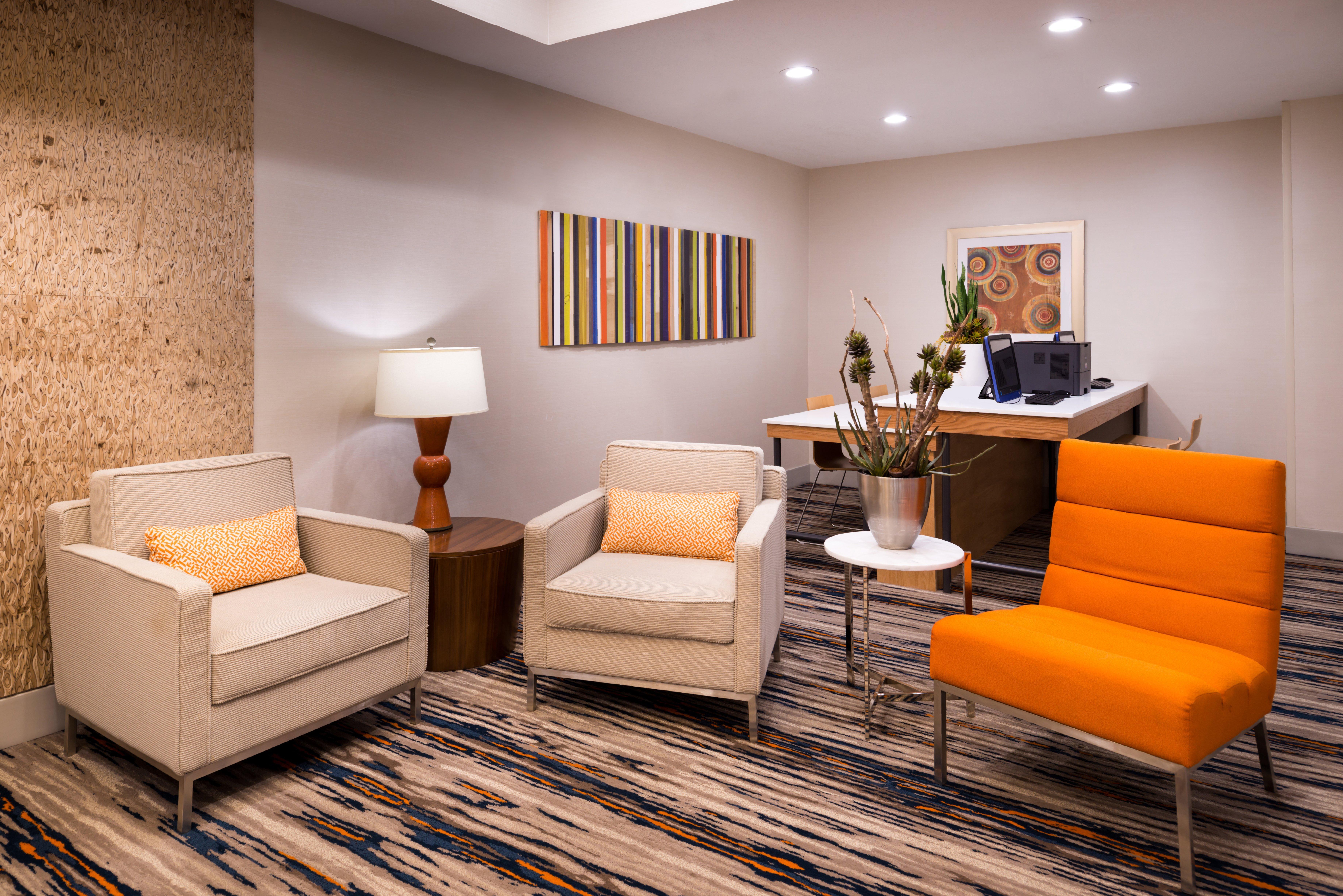 Holiday Inn Express & Suites Alamogordo Highway 54/70 By Ihg Exterior photo